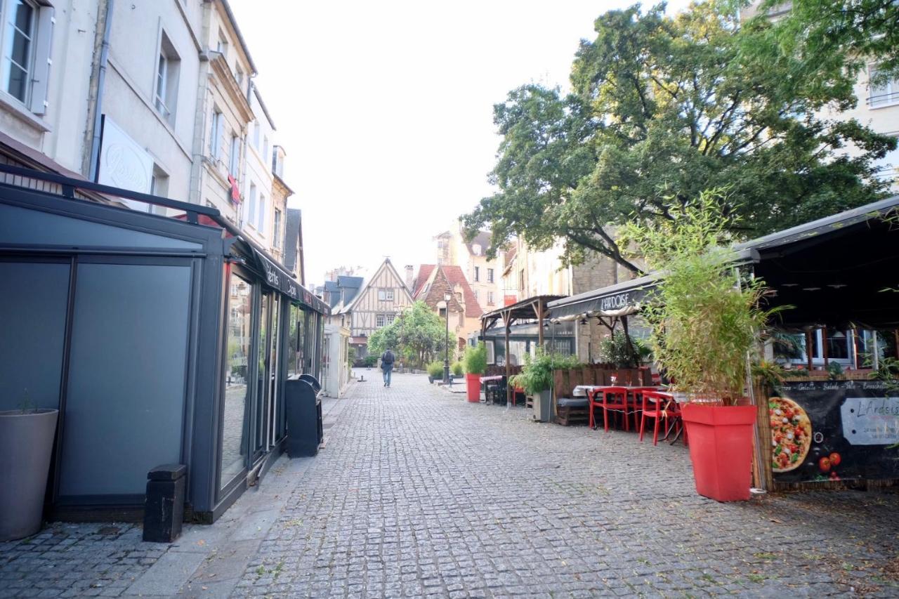 Apartamento Le Perroquet Fringant, Rue Pietonne Et Quartier Historique Caen Exterior foto